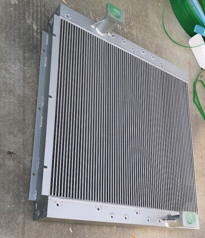 EC700 Excavator Hydraulic Oil Radiator Black Or Silver Color