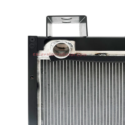 1301-00368 Yutong Bus Radiator Aluminum Material Silver Color