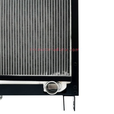1301-00368 Yutong Bus Radiator Aluminum Material Silver Color