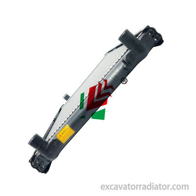 Guangzhou ISUZU Mixer Truck Radiator Water Tank Cooling Assembly Concrete Mixing And Cooling System