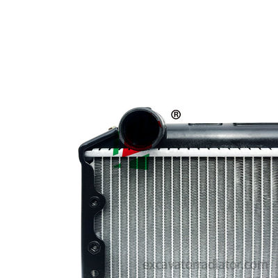 Truck radiator for Isuzu Kaiyun radiator high-performance water tank engine cooling system